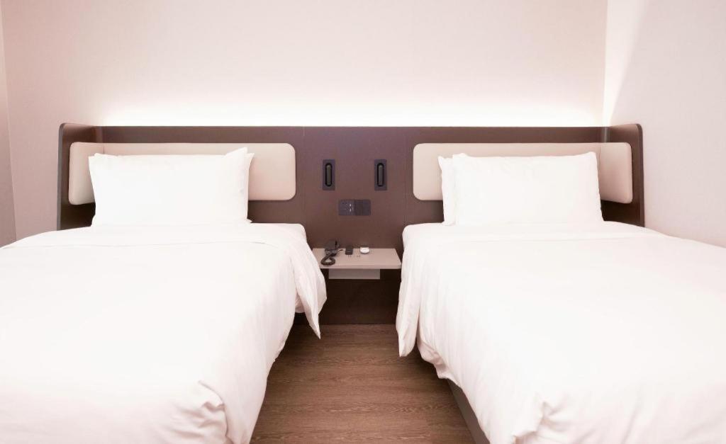 ฮั่นถิง โฮเต็ล ปักกิ่ง หวังฟูจิง Hotel ภายนอก รูปภาพ