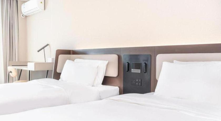 ฮั่นถิง โฮเต็ล ปักกิ่ง หวังฟูจิง Hotel ภายนอก รูปภาพ
